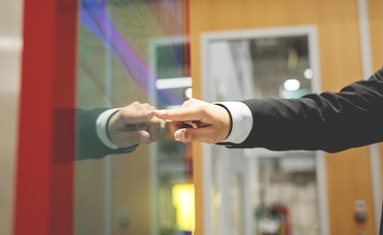 UI/UXを考慮した誰もが簡単に操作できるタッチパネルコンテンツ